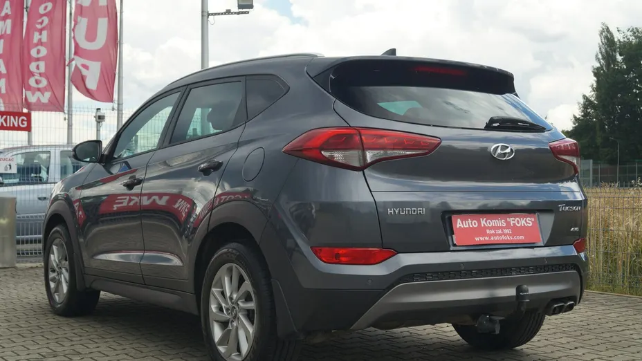 HYUNDAI Tucson -