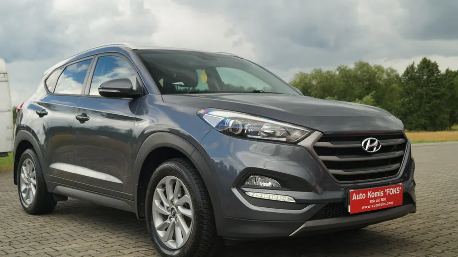 HYUNDAI Tucson -