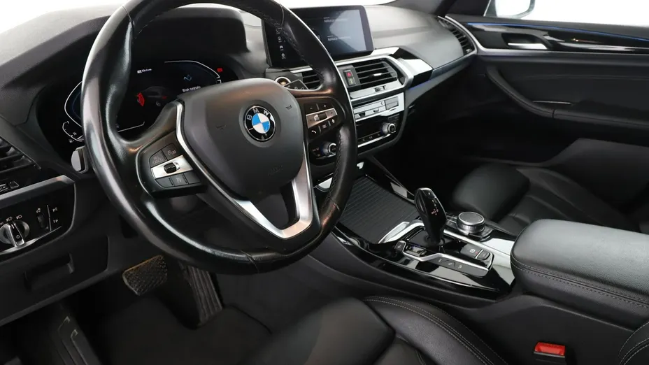 BMW X3 -