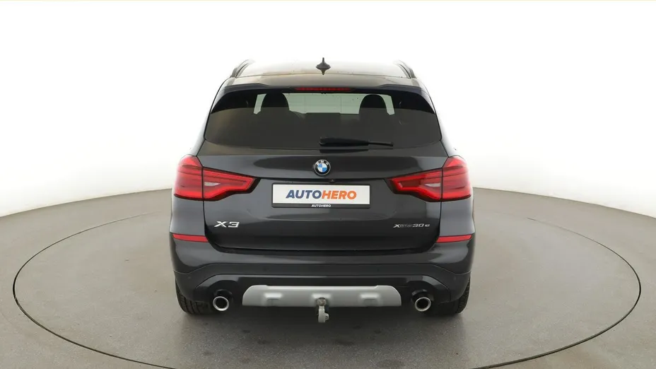 BMW X3 -