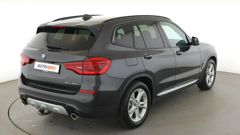 BMW X3 -