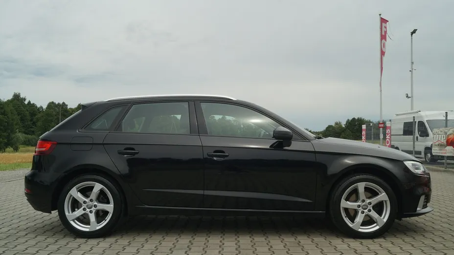 AUDI A3 -