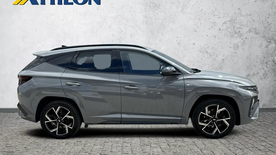 HYUNDAI Tucson -