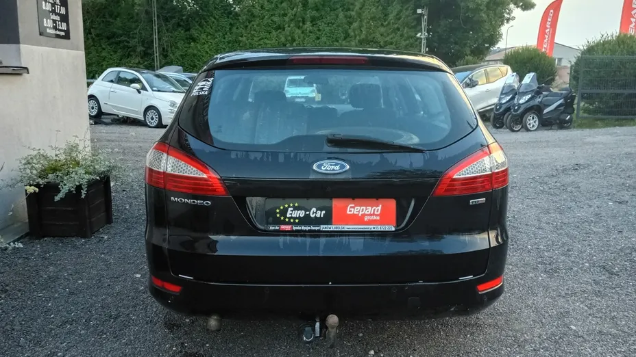 FORD Mondeo -