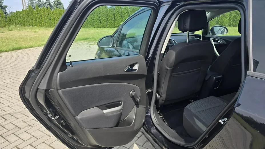 OPEL Astra -