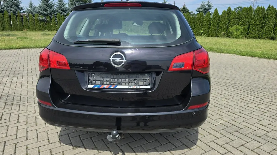 OPEL Astra -