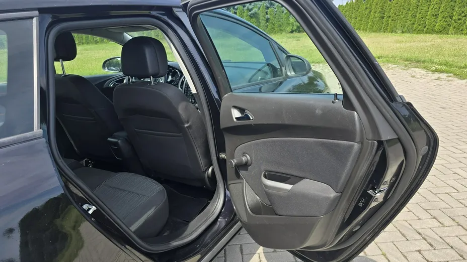 OPEL Astra -