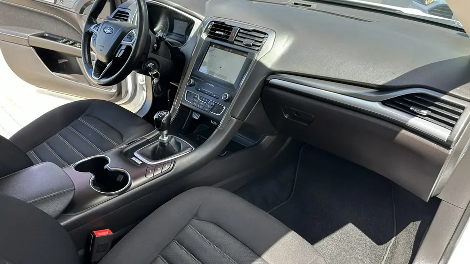 FORD Mondeo -