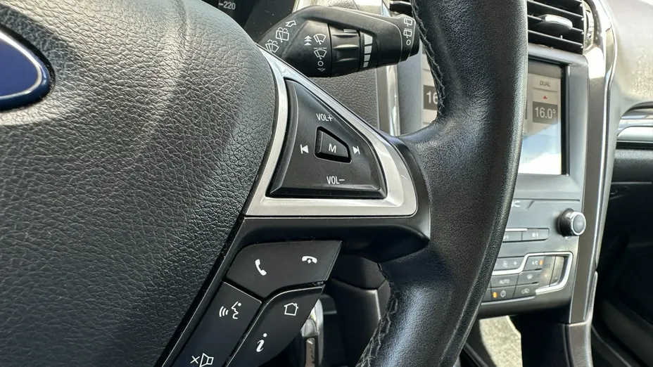 FORD Mondeo -