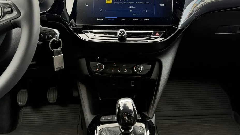 OPEL Corsa -