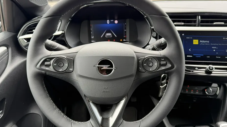 OPEL Corsa -