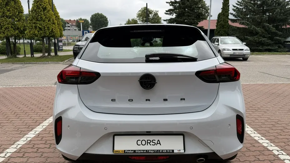 OPEL Corsa -