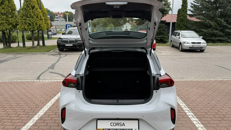 OPEL Corsa -