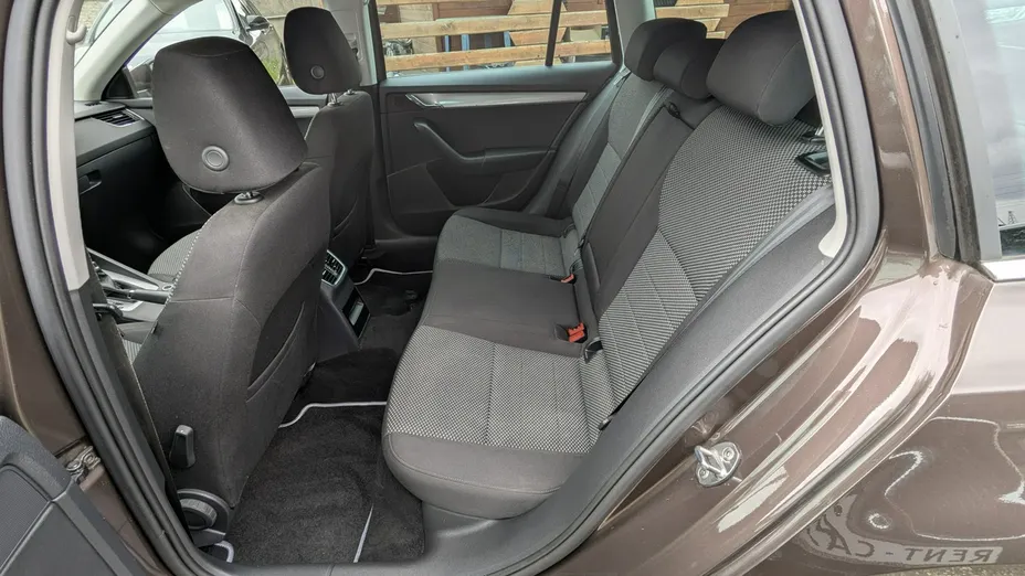 SKODA Octavia -