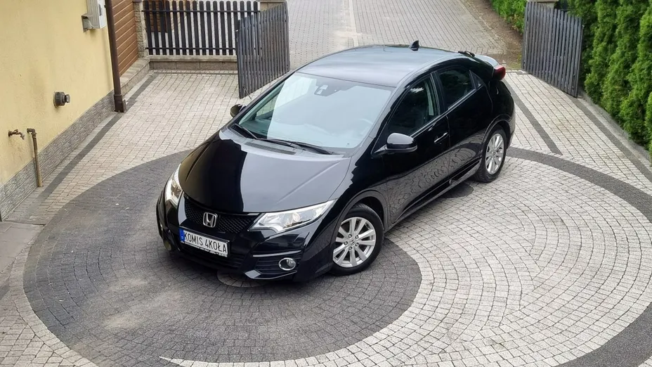 HONDA Civic -