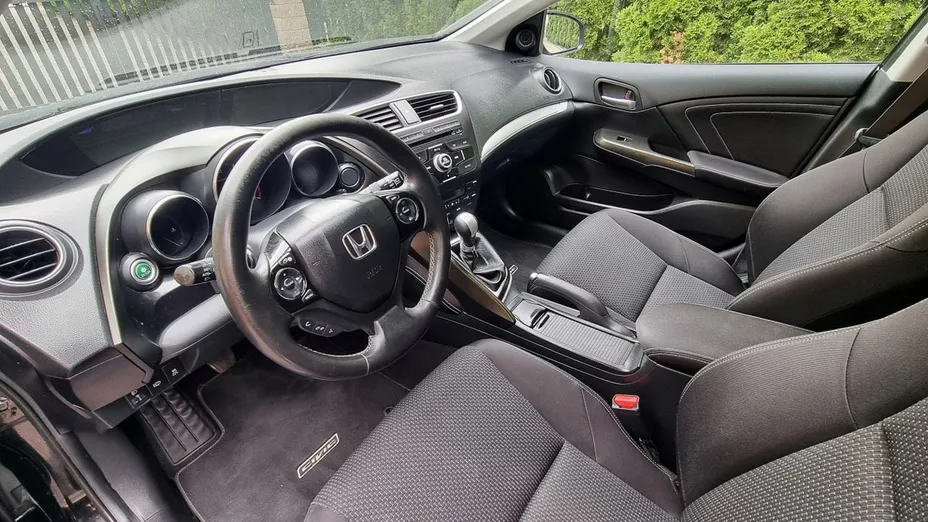 HONDA Civic -
