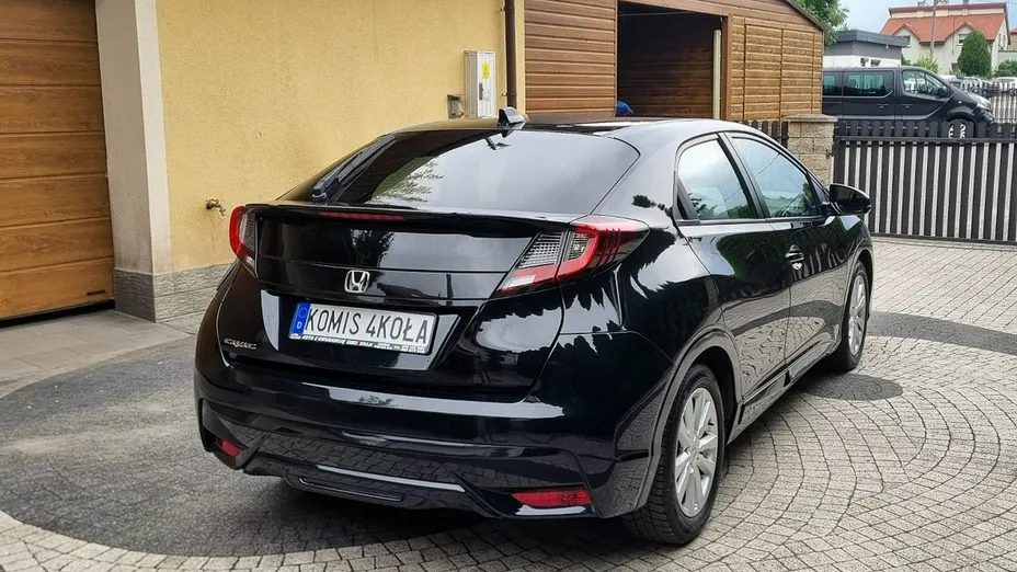 HONDA Civic -