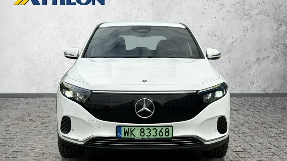 MERCEDES-BENZ EQA -