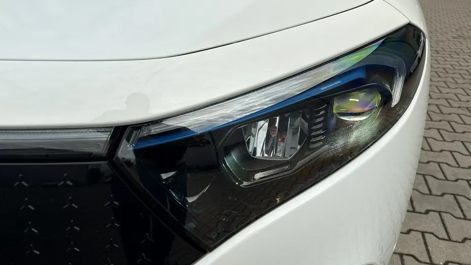 MERCEDES-BENZ EQA -