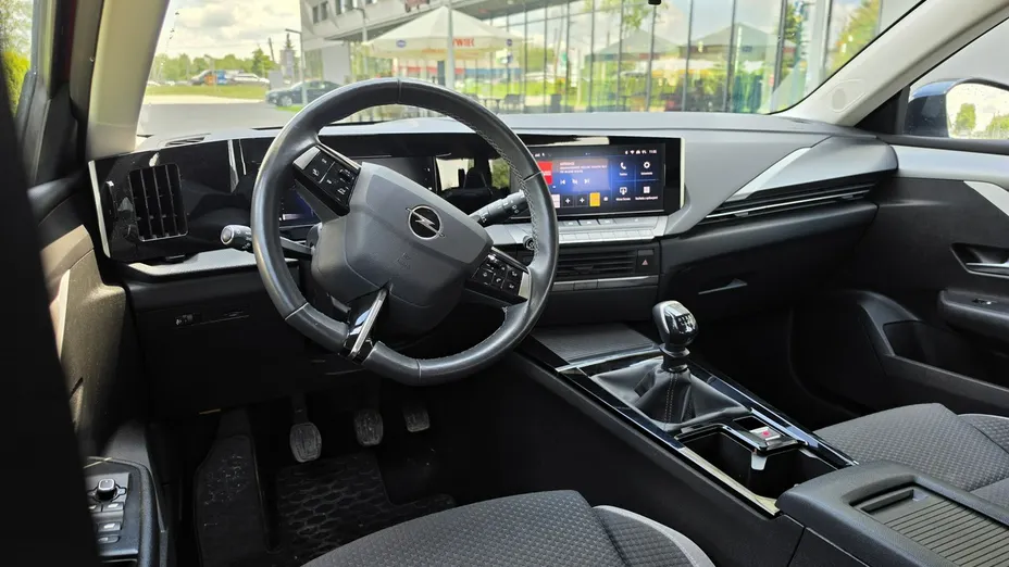 OPEL Astra -