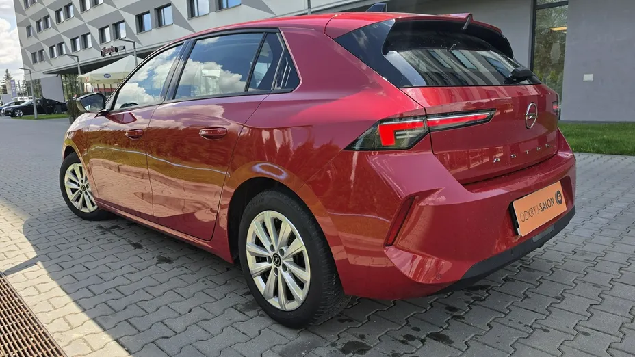 OPEL Astra -