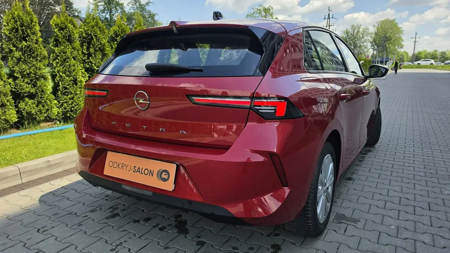 OPEL Astra -