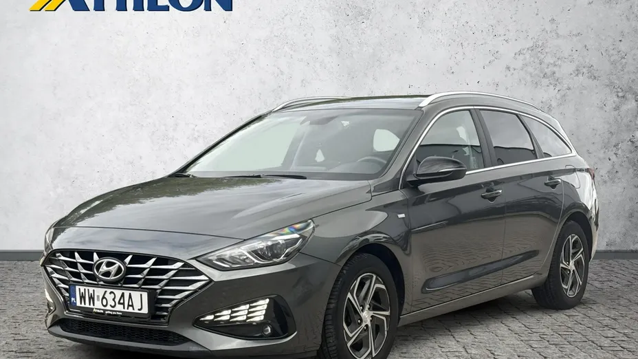 HYUNDAI i30 -