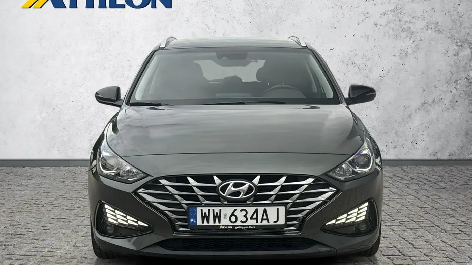 HYUNDAI i30 -