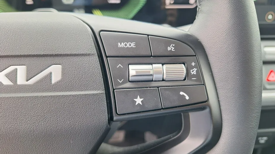 KIA K4 -