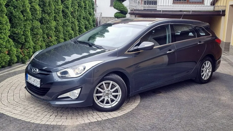 HYUNDAI i40 -