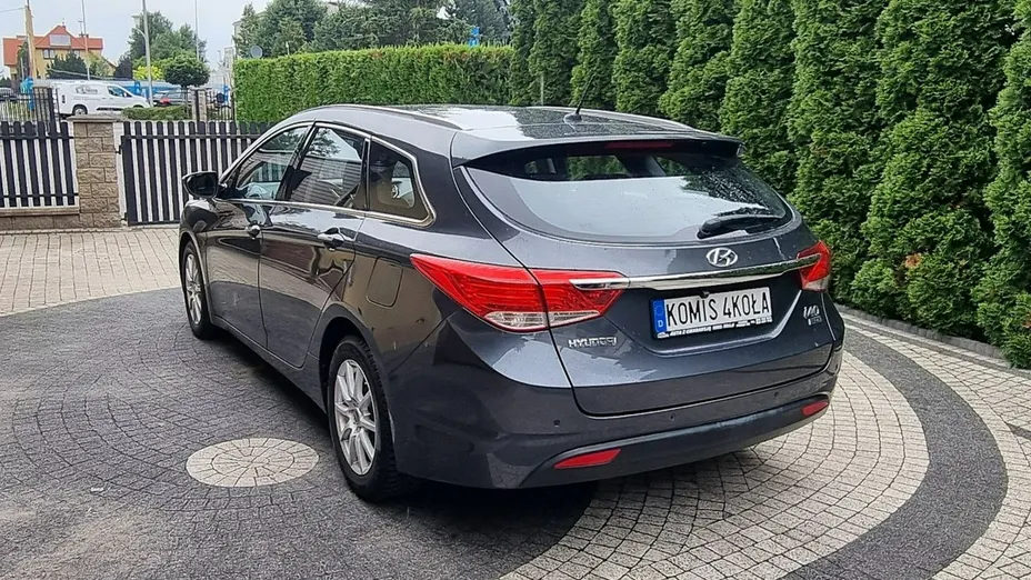HYUNDAI i40 -