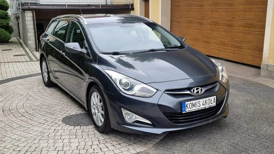 HYUNDAI i40 -