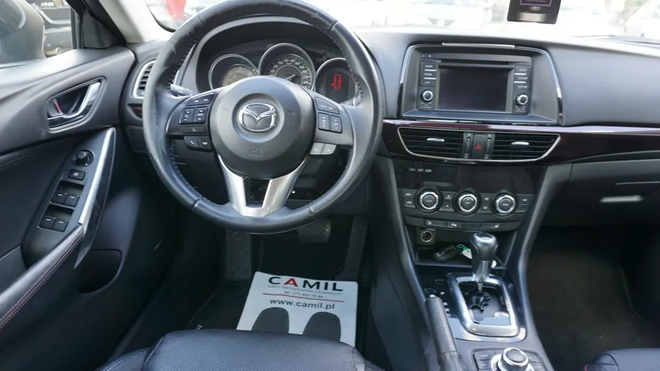 MAZDA 6 -