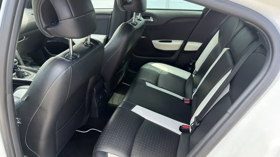 CITROEN DS4 -