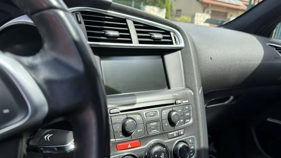 CITROEN DS4 -