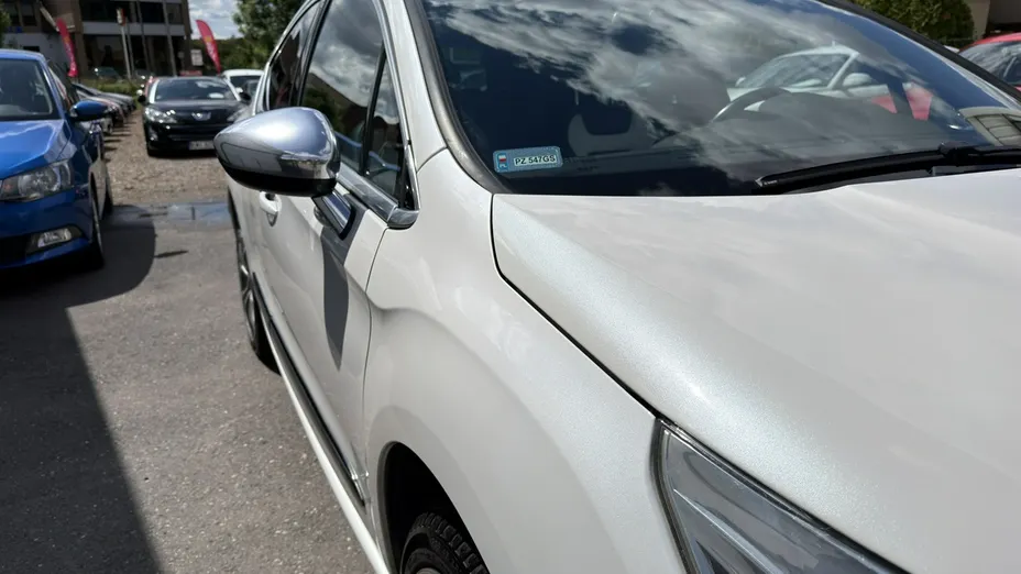 CITROEN DS4 -
