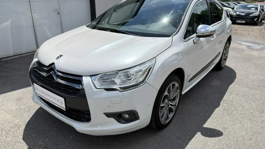 CITROEN DS4 -