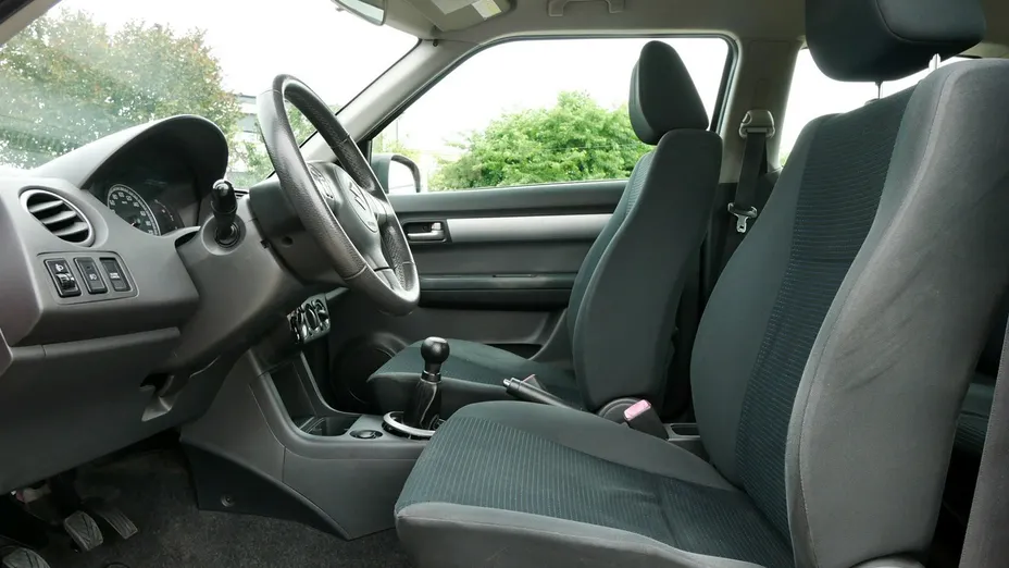 SUZUKI Swift -