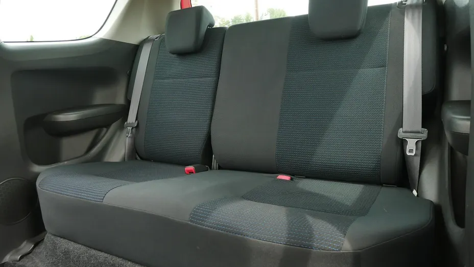 SUZUKI Swift -