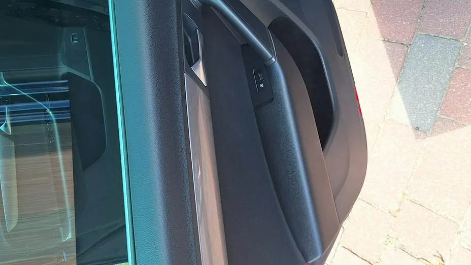 VOLKSWAGEN Passat -
