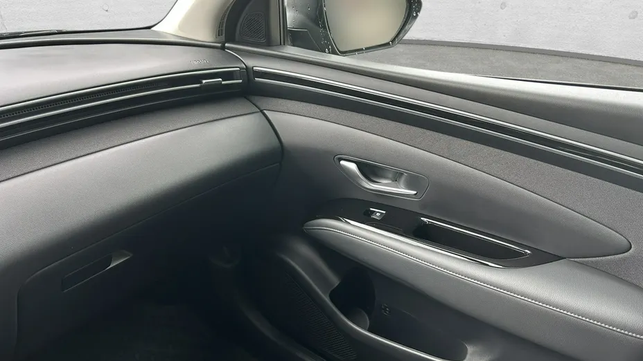 HYUNDAI Tucson -