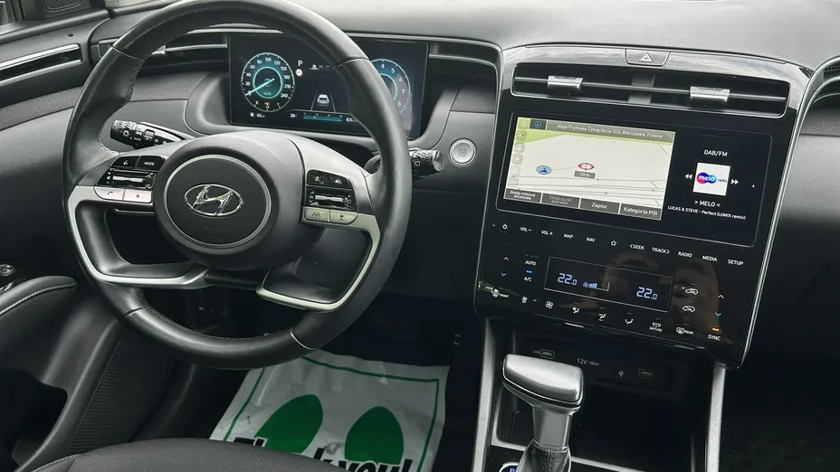 HYUNDAI Tucson -