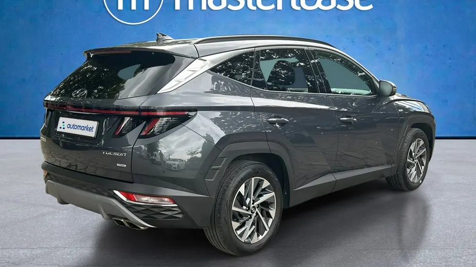 HYUNDAI Tucson -