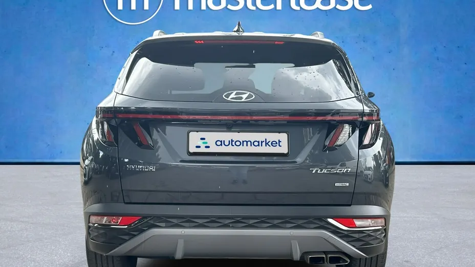 HYUNDAI Tucson -