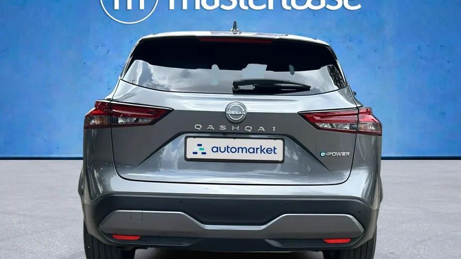 NISSAN Qashqai -