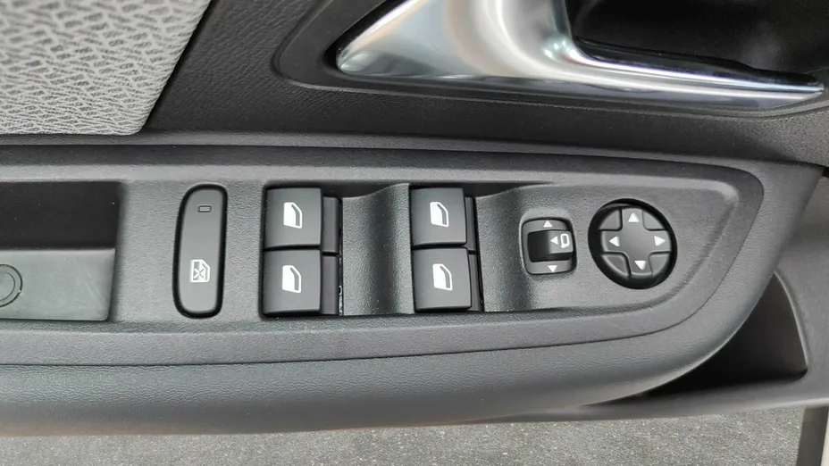 CITROEN C4 -