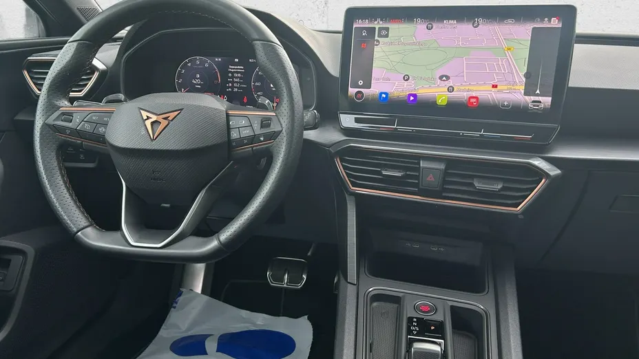 CUPRA Leon -