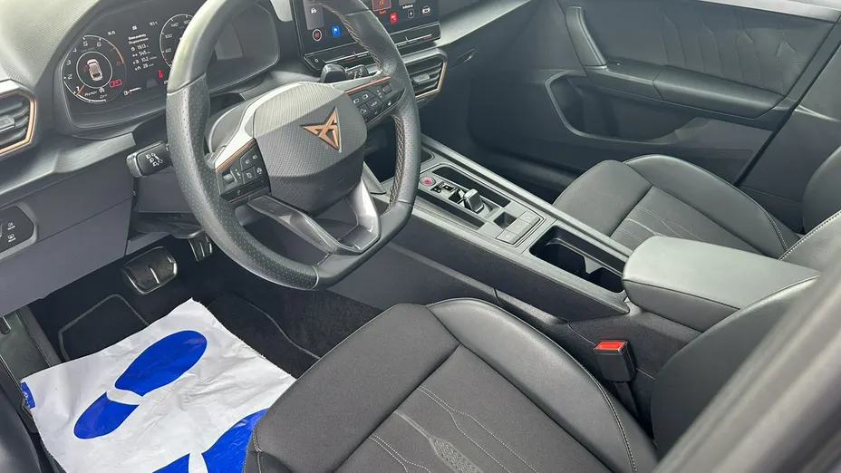 CUPRA Leon -