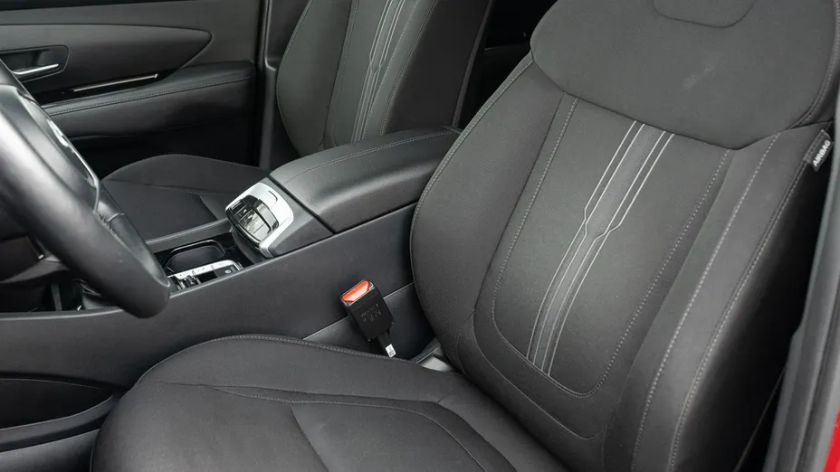 HYUNDAI Tucson -