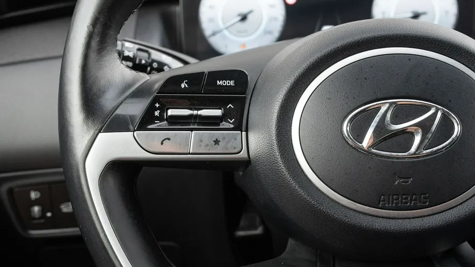 HYUNDAI Tucson -